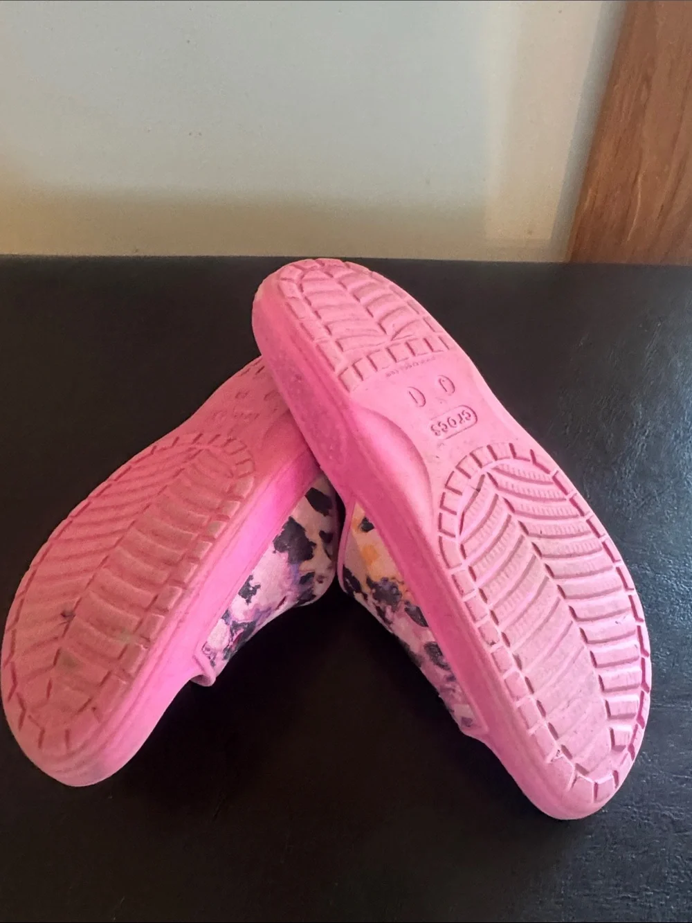 Crocs Pink camo Slide Sandals